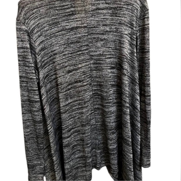 PASSPORTS Waterfall Asymmetric small women's open front button gray Cardigan - Picture 5 of 8